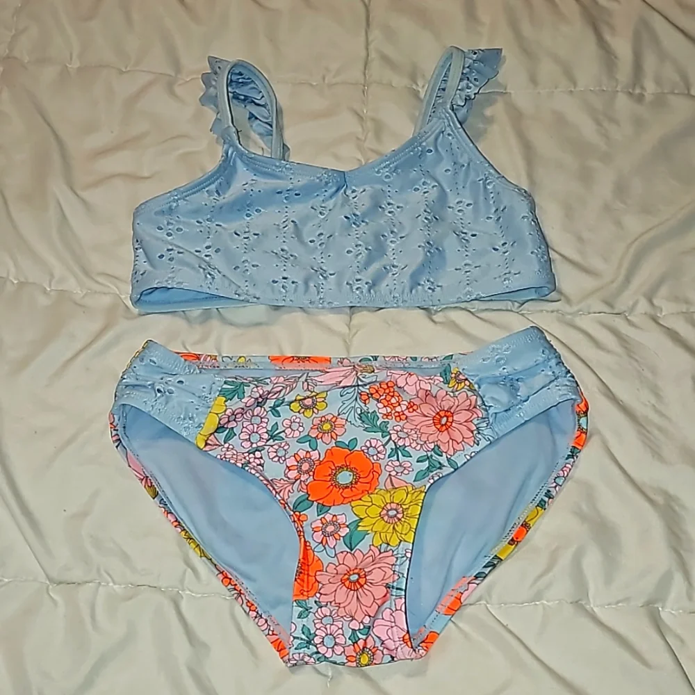 💙Girls youth Art Class 2 piece swimsuit. Sz 8.blue & multi Colored.Floral🧡